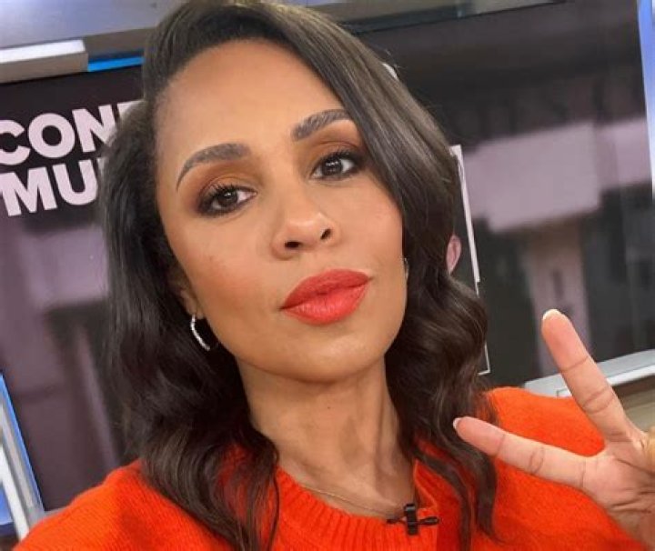 Uncover The Secrets Of Design And Home Improvement With Adrienne Bankert On Instagram