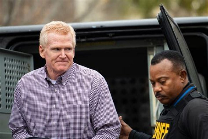 Digging Deep Into The "Alex Murdaugh Wikipedia"