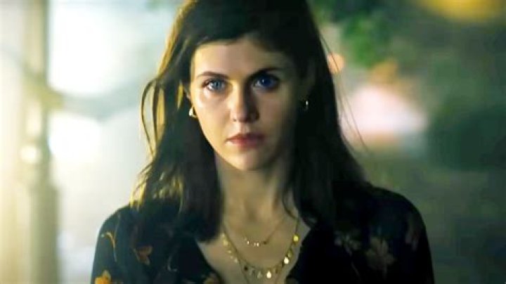 Alexandra Daddario's Eating Habits And Body Image