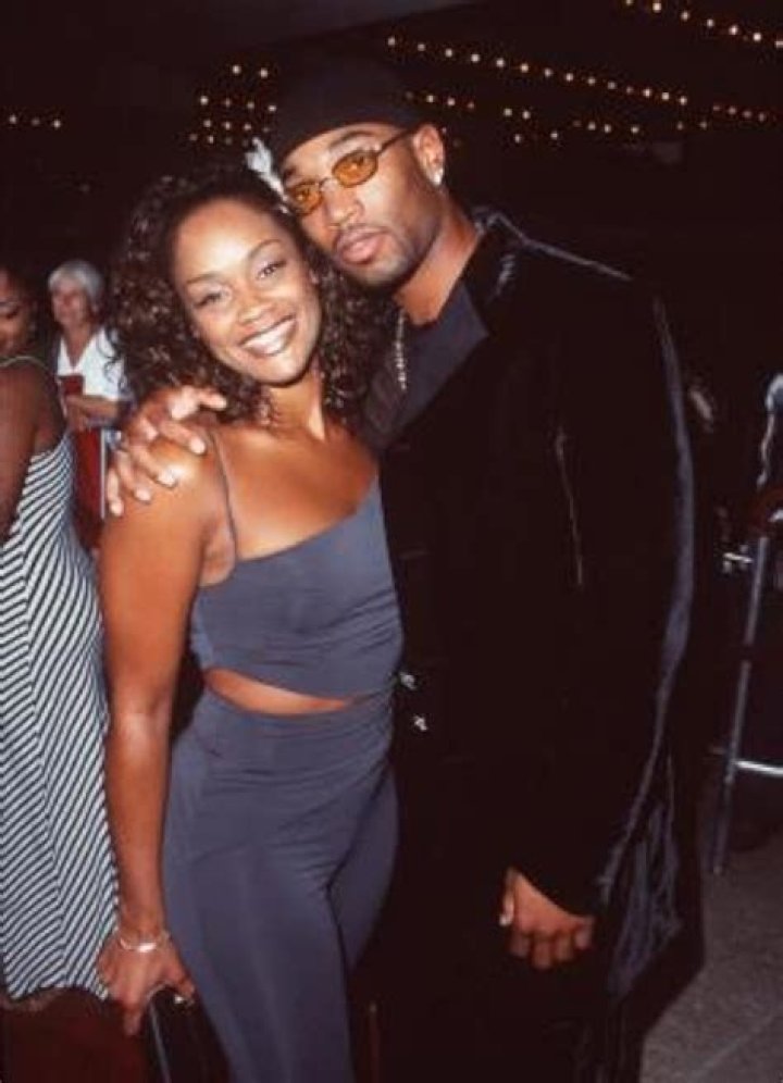 Unlock The Inspiring Journey Of Arnelle Simpson: Discoveries And Insights