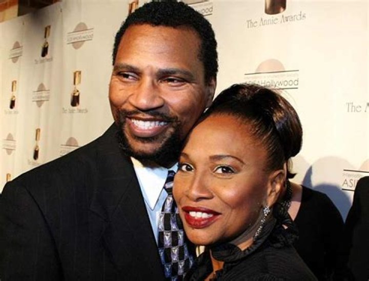 Arnold Byrd, The Husband Behind Jenifer Lewis' Success