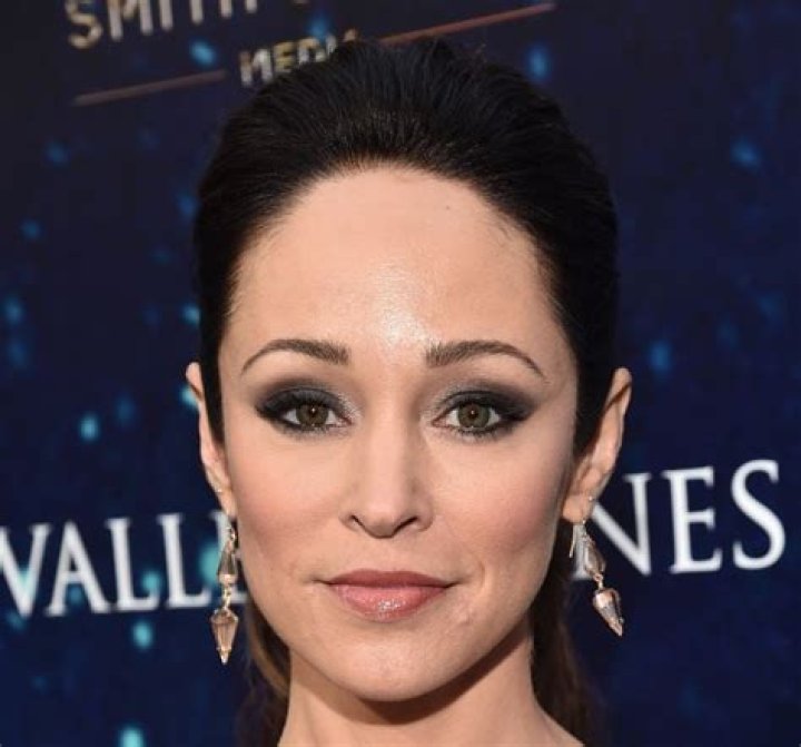 Unveiling Autumn Reeser's Net Worth: Insights And Surprises