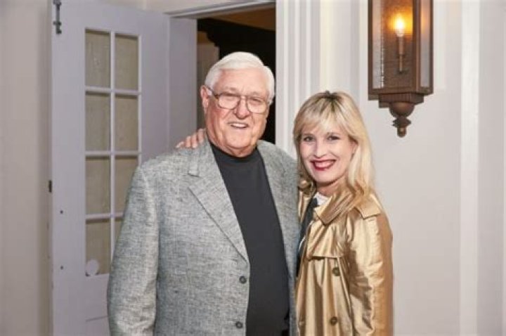 Unveiling The Extraordinary Legacy Of Billy Kilmer's Wife