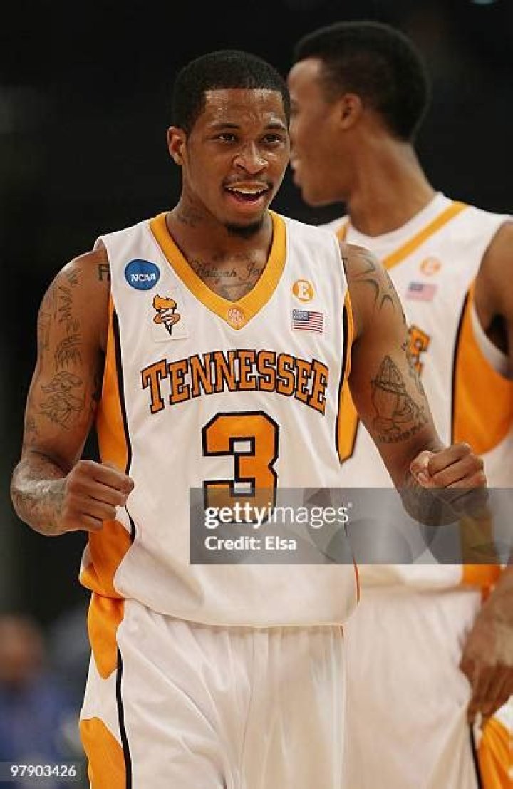 Discoveries And Insights With Bobby Maze