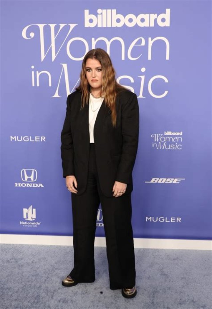 Unveiling The Fortune Of A Musical Star