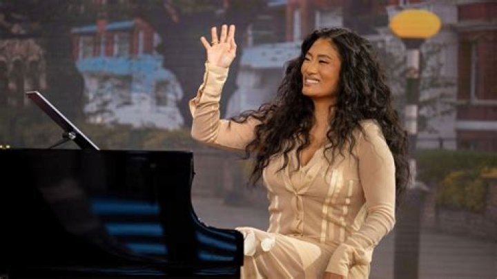 Unveiling Chloe Flower's Net Worth: Discoveries And Insights