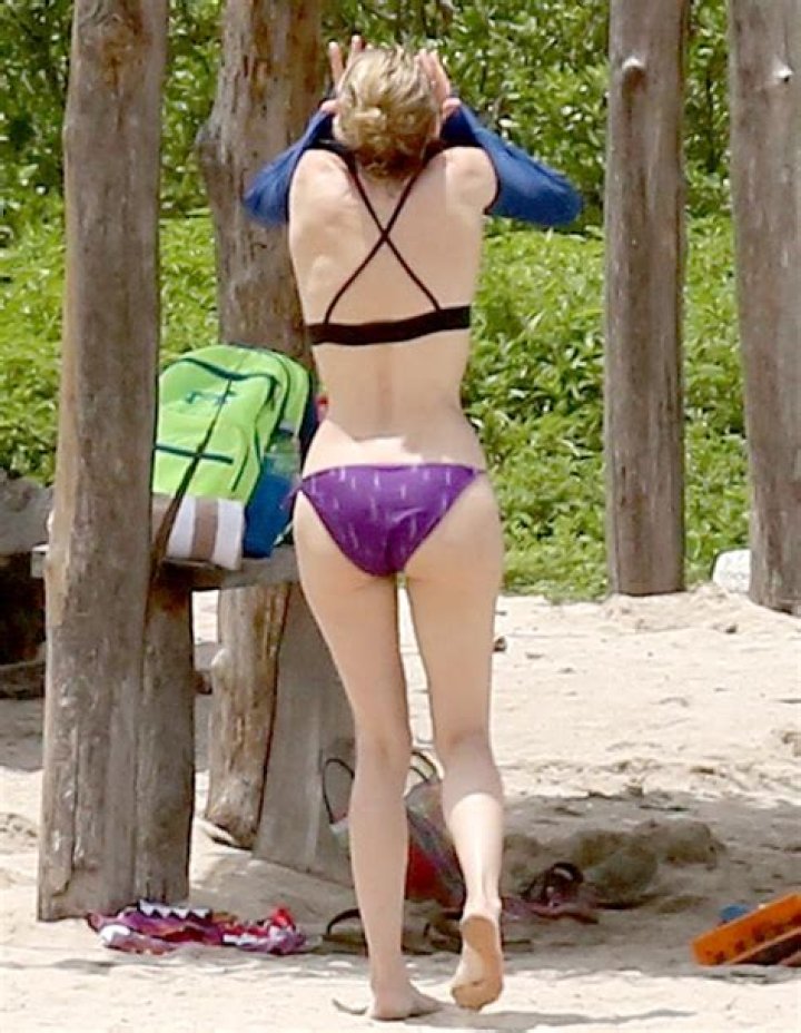 Discover The Enchanting Shores Of Diane Kruger Beach