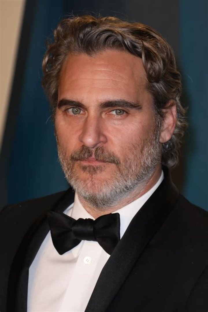 Unveiling The Mystery: Joaquin Phoenix's Cleft Lip