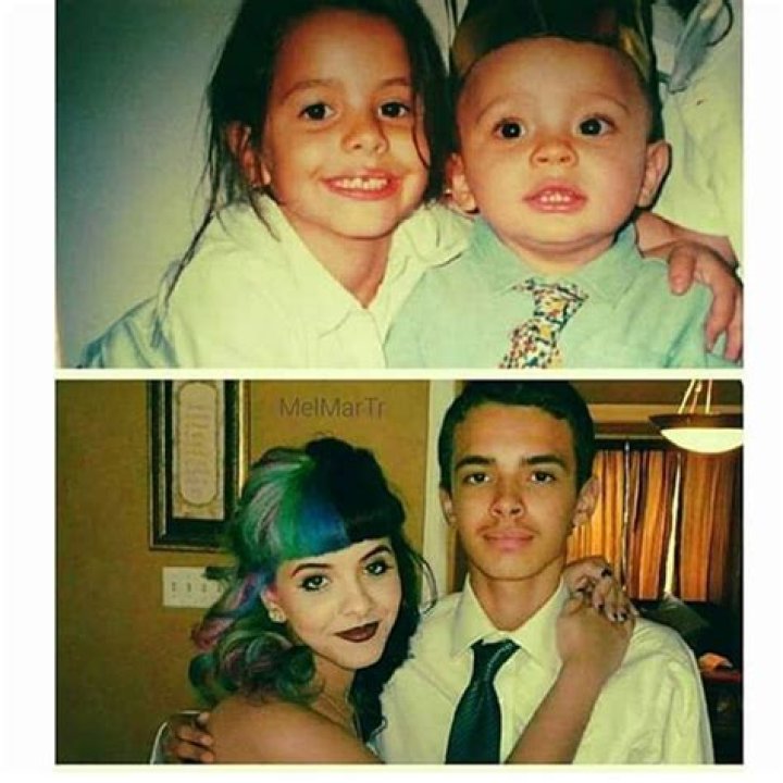 Uncover The Truth: Melanie Martinez's Sibling Revelations