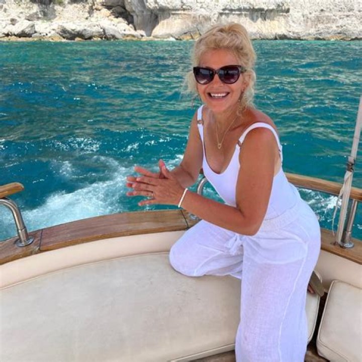 Uncovering The Untold Story Of Donna Sinatra D'Alessandro's Connection To Frank Sinatra