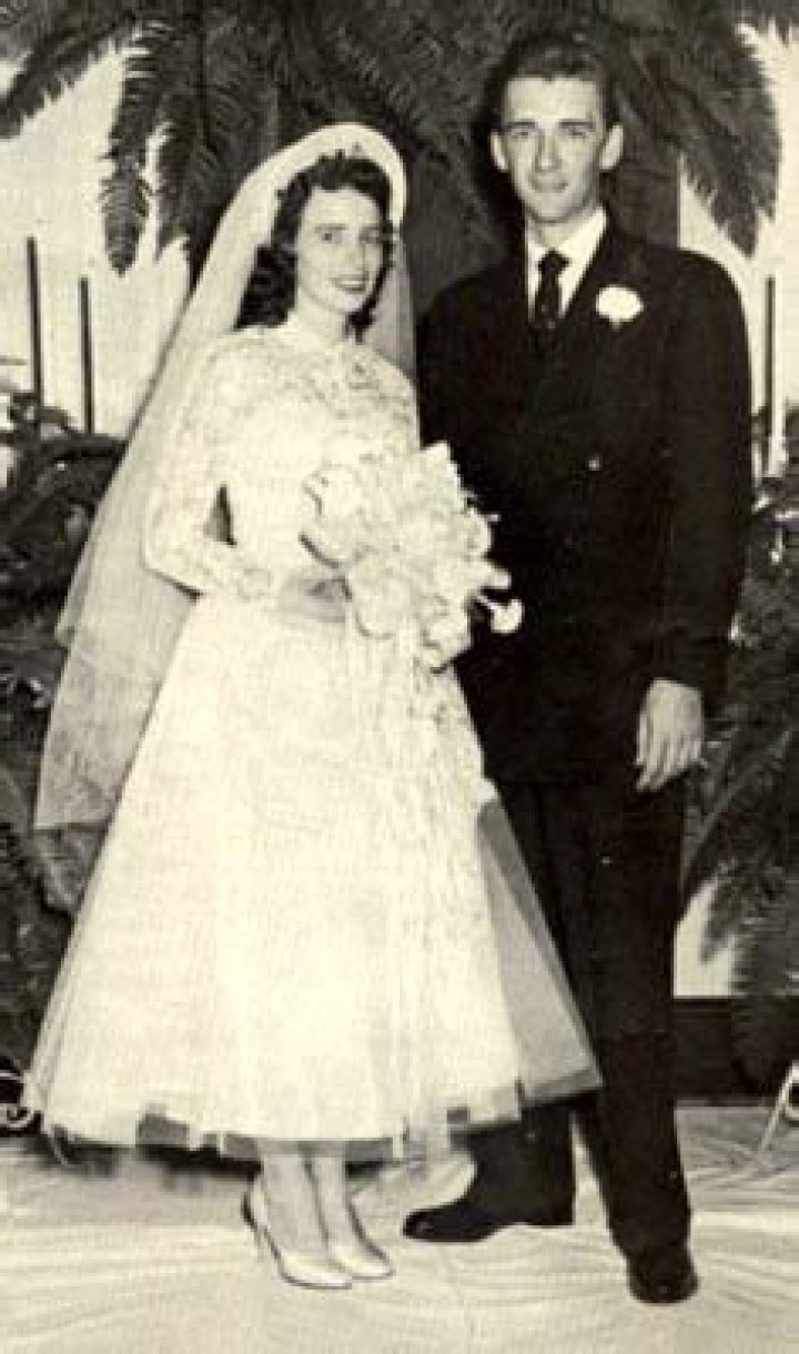 Discover The Unforeseen World Of Edwin Lee Nix: A Pole Vaulting Pioneer