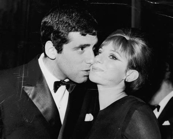 Unveiling The Enduring Bond Between Elliott Gould And Barbra Streisand: Discoveries And Insights