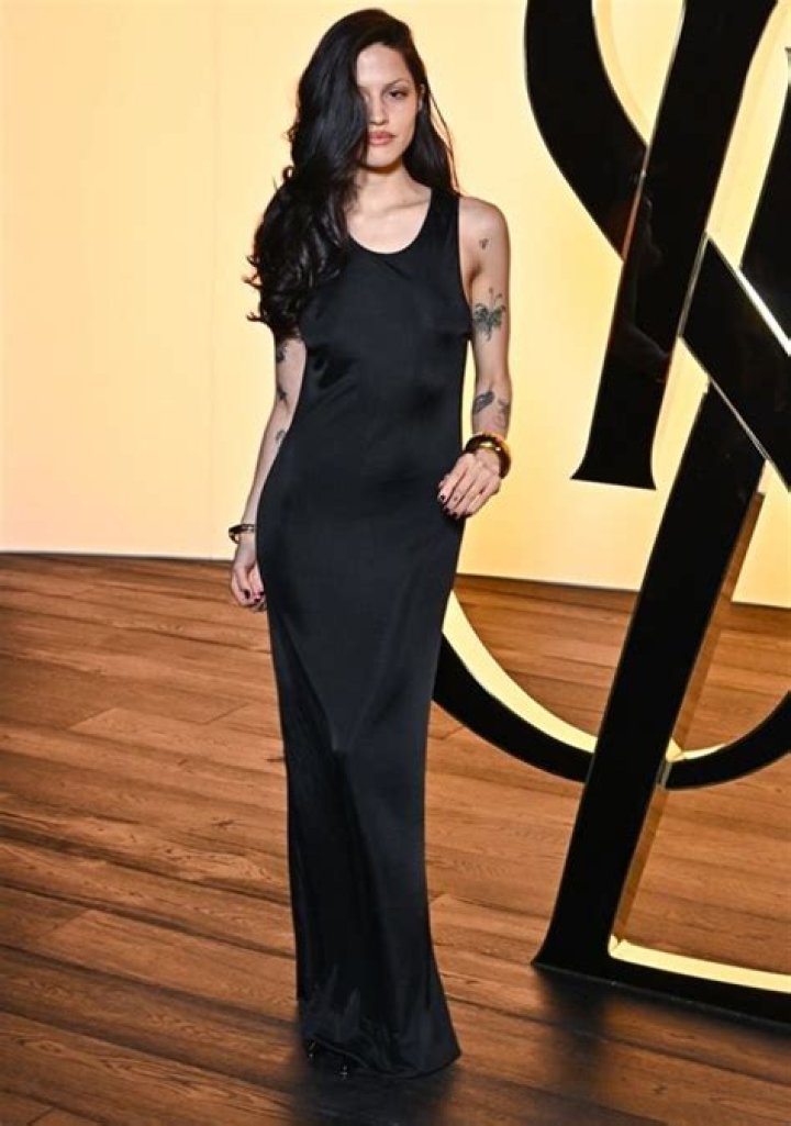 Unveiling The Secrets: Gabbriette Bechtel's Height Unraveled