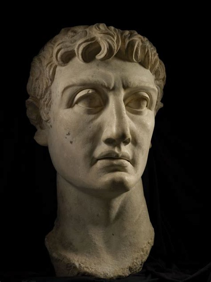 Unveiling The Age And Journey Of Augustus Waters: A Heartfelt Exploration