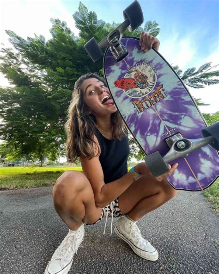 Discover The True Age Of Avery Cyrus