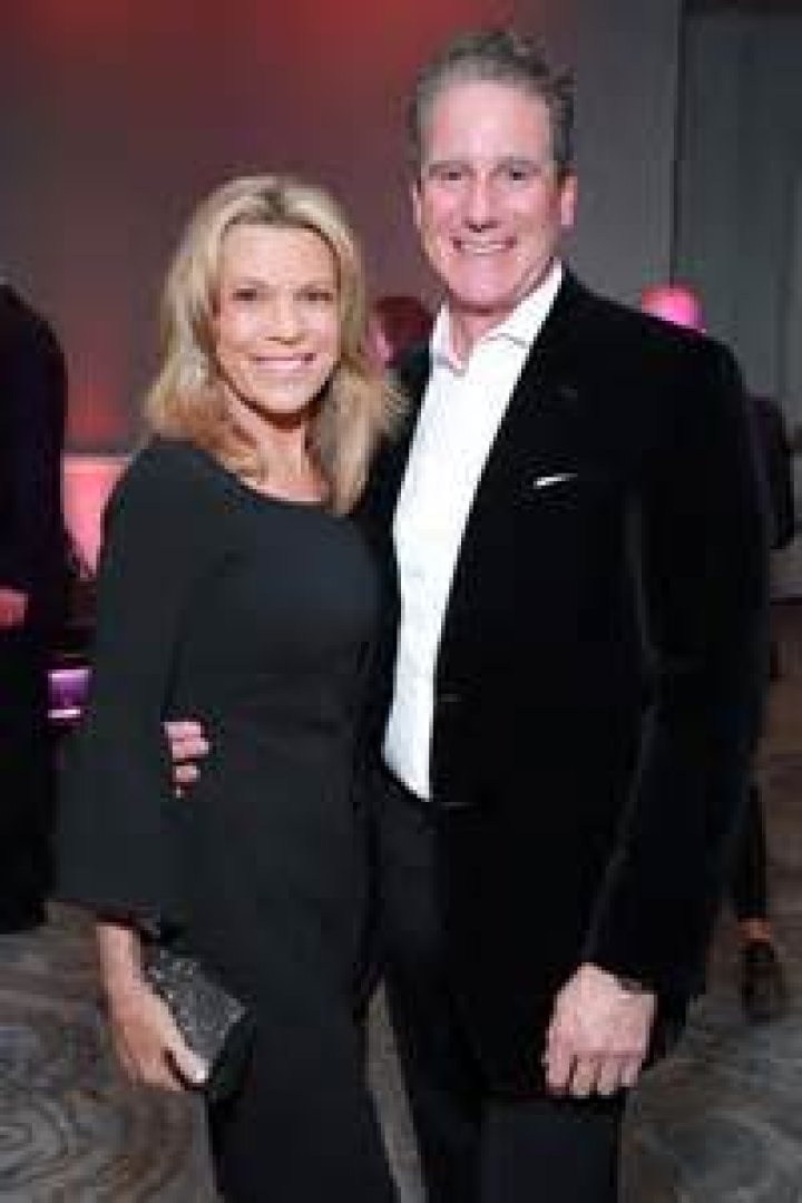 Uncover The Age Of Vanna White's Boyfriend: Surprising Insights Revealed