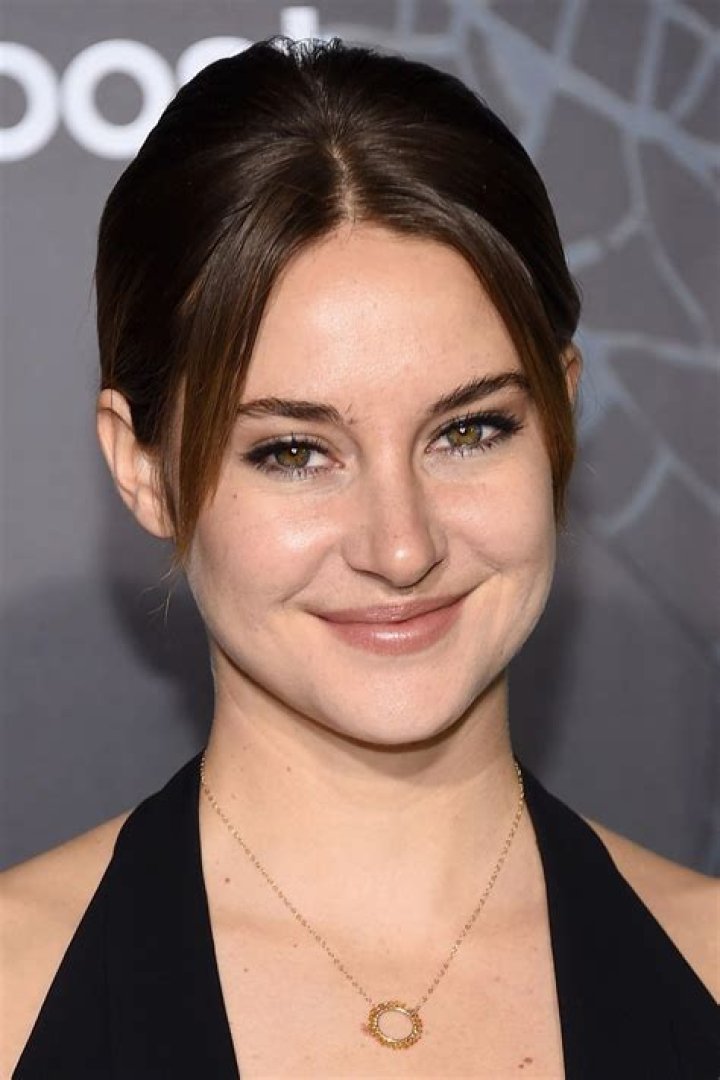 Uncover The World Of Shailene Woodley: A Visual Journey