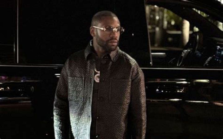 Floyd Mayweather's Marital Status Exposed