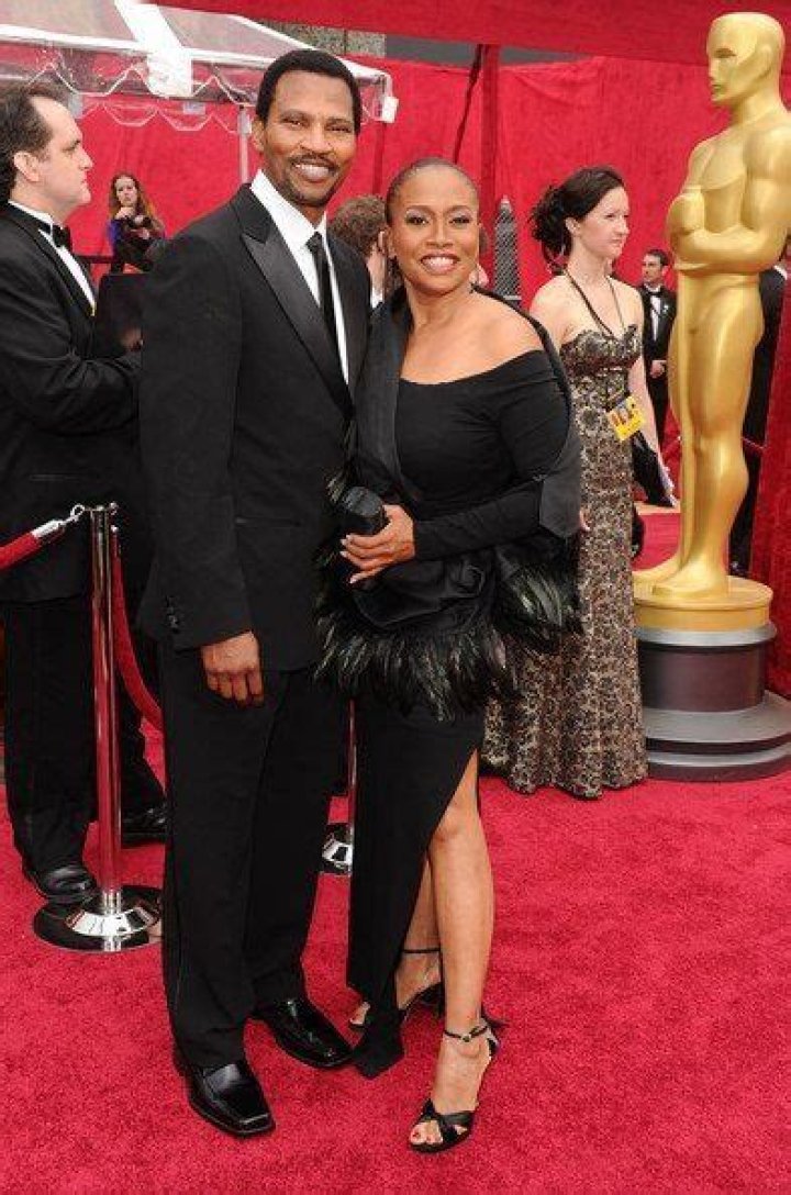 Still Married? Jennifer Lewis's Marital Status Uncovered!