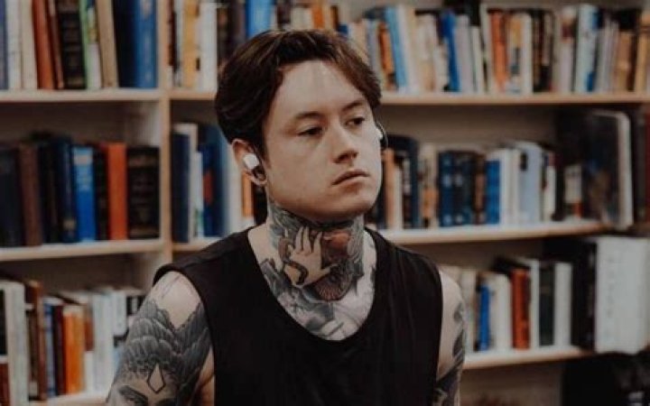 Unveiling The Truth: Is Noah Sebastian Married?