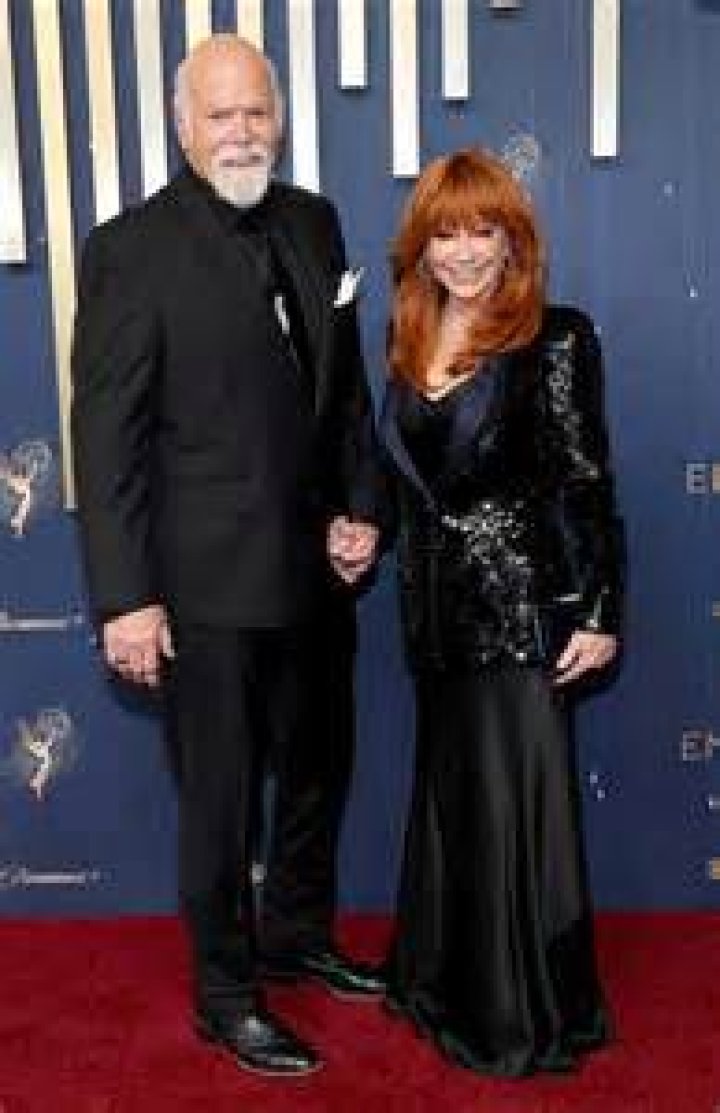 Unveiling Reba's Marital Status: Surprising Insights Revealed