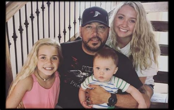 Unveiling Jason Aldean's Family: Discoveries And Insights