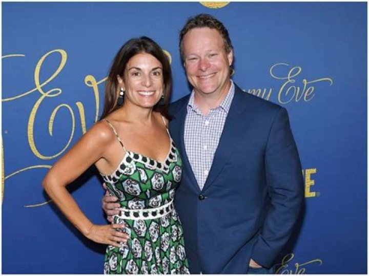 Uncovering News And Untold Stories