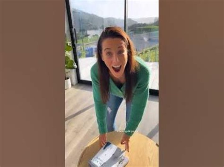 Unveiling Jim Jefferies' Wife: Discoveries And Insights