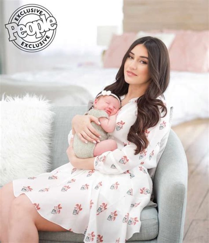 A Deep Dive Into Jose Fernandez's Girlfriend