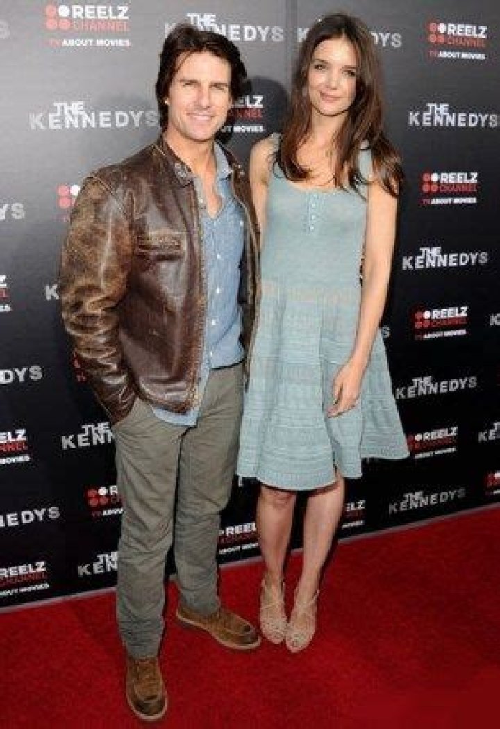 Katie Holmes' Height And Weight: Uncovering Surprising Insights