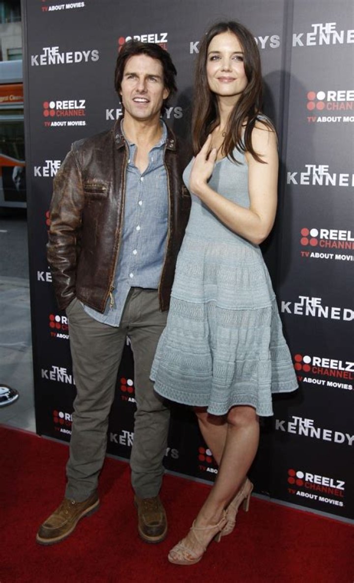 Unveiling The Secrets Behind Katie Holmes' Weight: Discoveries And Insights