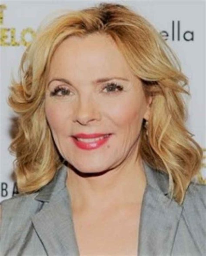 Uncover The Truth About Kim Cattrall's Height