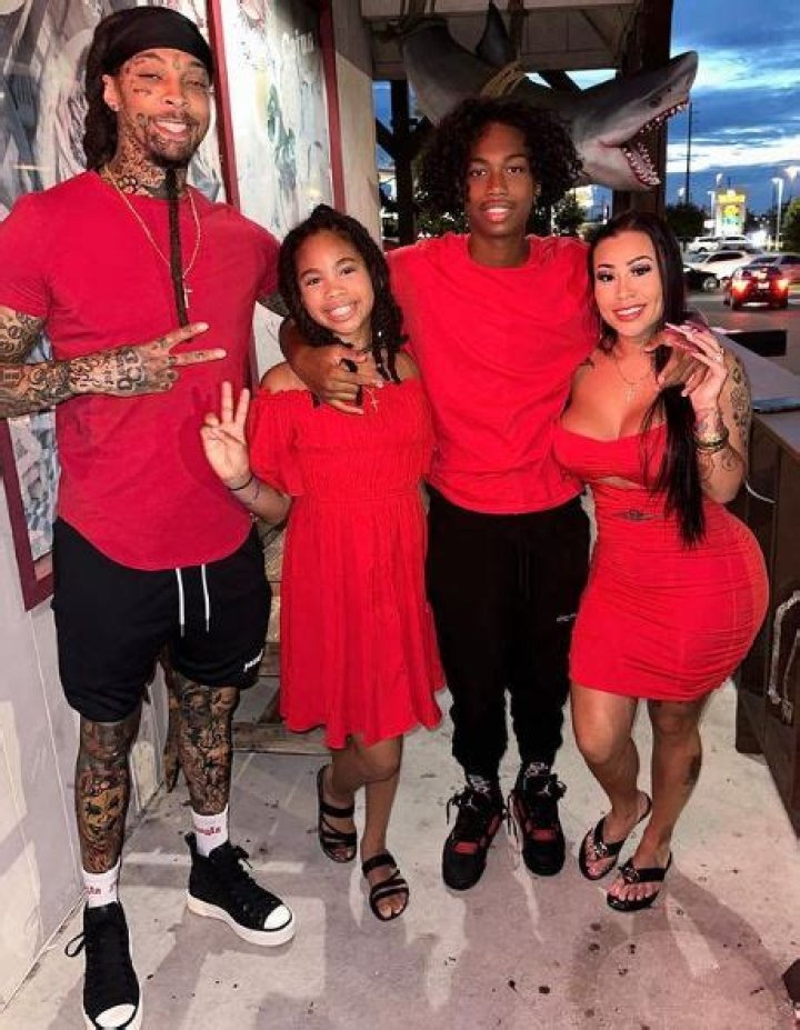 Discoveries With Lovely Mimi Kids