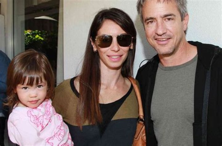 Discover The Inspiring World Of Mabel Ray Mulroney