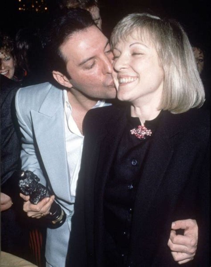 Discover The Untold Story Behind Mary Austin's Remarkable Net Worth