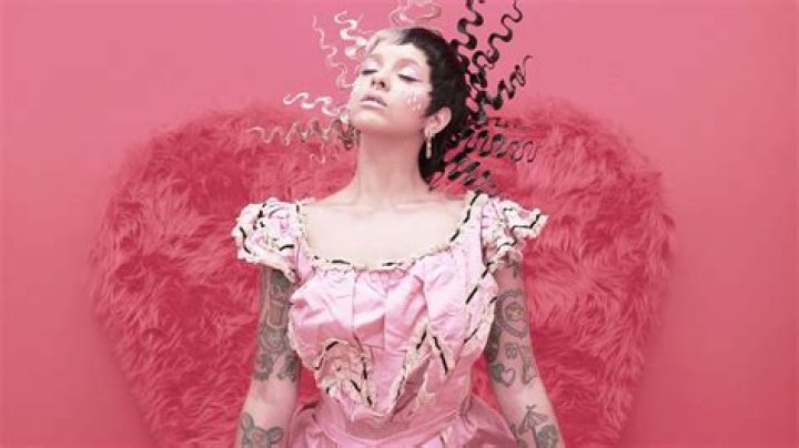 Uncovering Style Evolution And Personal Growth