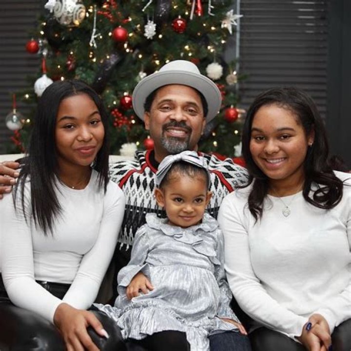 Unveiling Mike Epps' New Wife: Secrets And Surprises Revealed