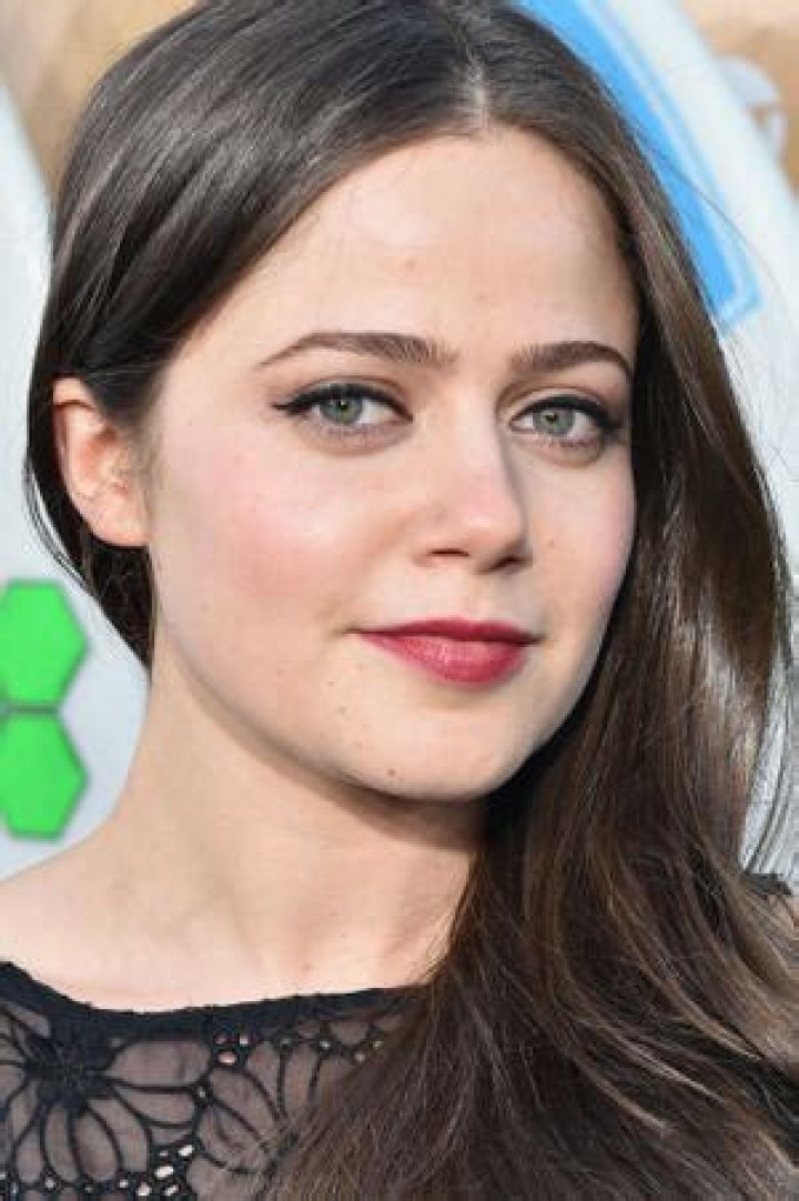 Unveiling The Multifaceted Dimensions Of Molly Gordon's Age