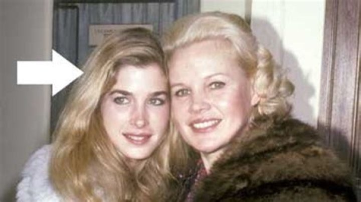Uncover The Bond: Molly Ringwald's Sister Revealed