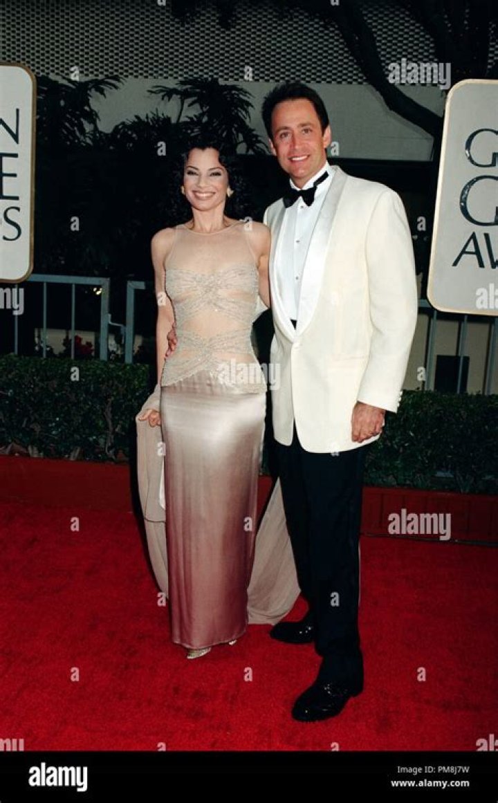 Peter Marc Jacobson's Relationship Status