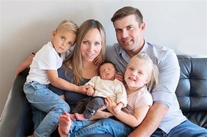 Unveiling The Inspirational Journey Of Rachel Homan As A Mother And Champion