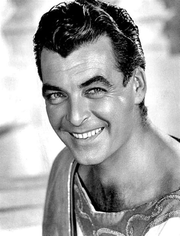 Unearth The Secrets Of Rory Calhoun: Hollywood's Rugged Icon