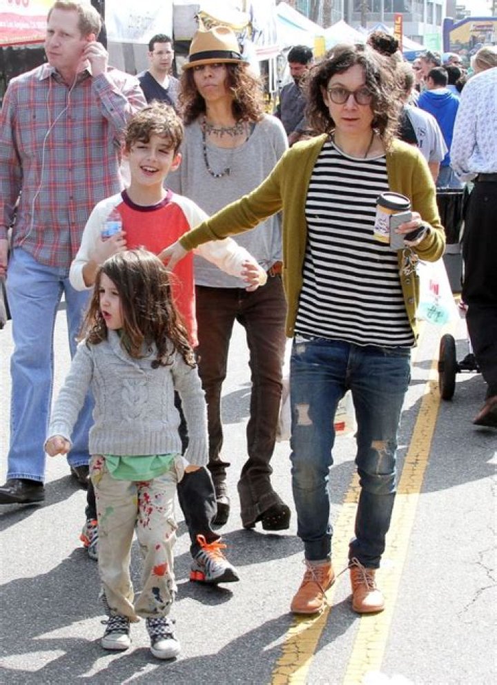 Unveiling The World Of Sara Gilbert's Children: Surprises And Wisdom Within