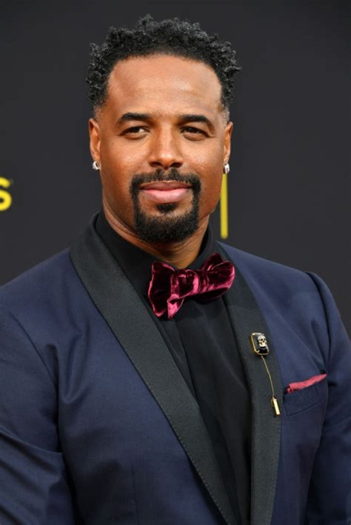 Unveiling Shawn Wayans: A Multifaceted Star's Journey