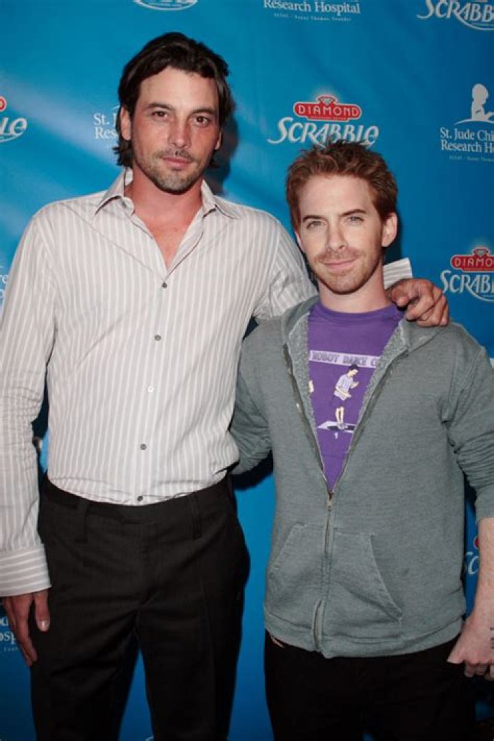 Discover The Secrets Behind Skeet Ulrich's Commanding Height