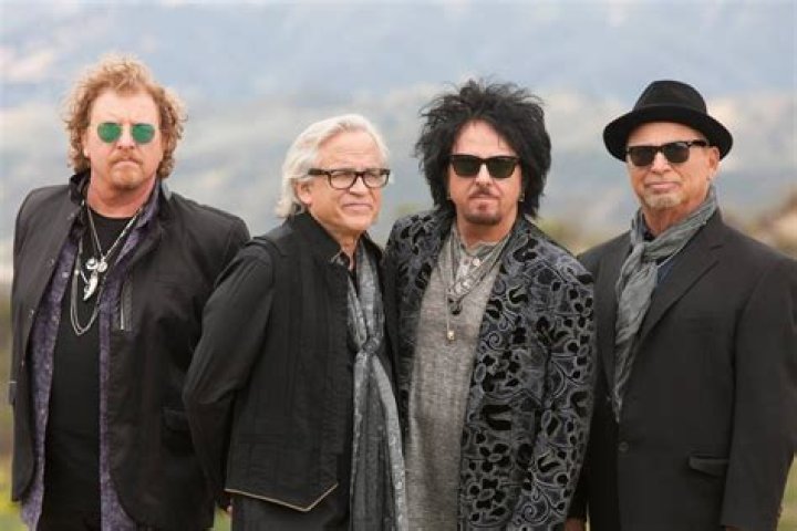 Uncovering The Creative Legacy Of The Van Zandt Siblings