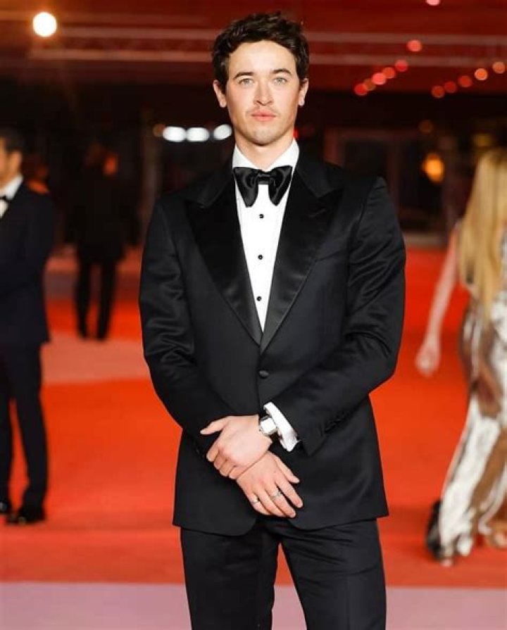 Unveiling Tom Blyth's Net Worth: Secrets And Surprises Revealed