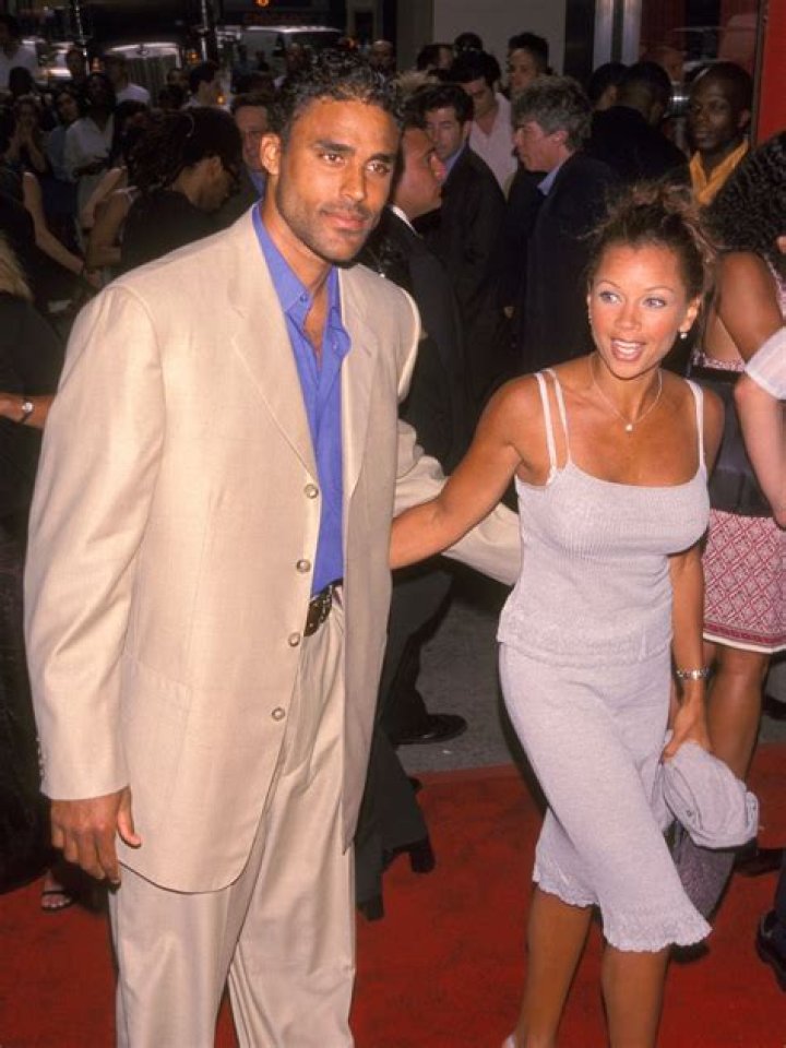 Unlock The Secrets Of Vanessa Williams' Relationships