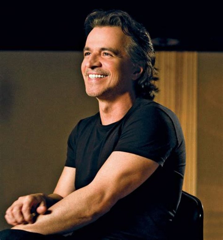 Yanni's Meteoric Rise To Global Stardom