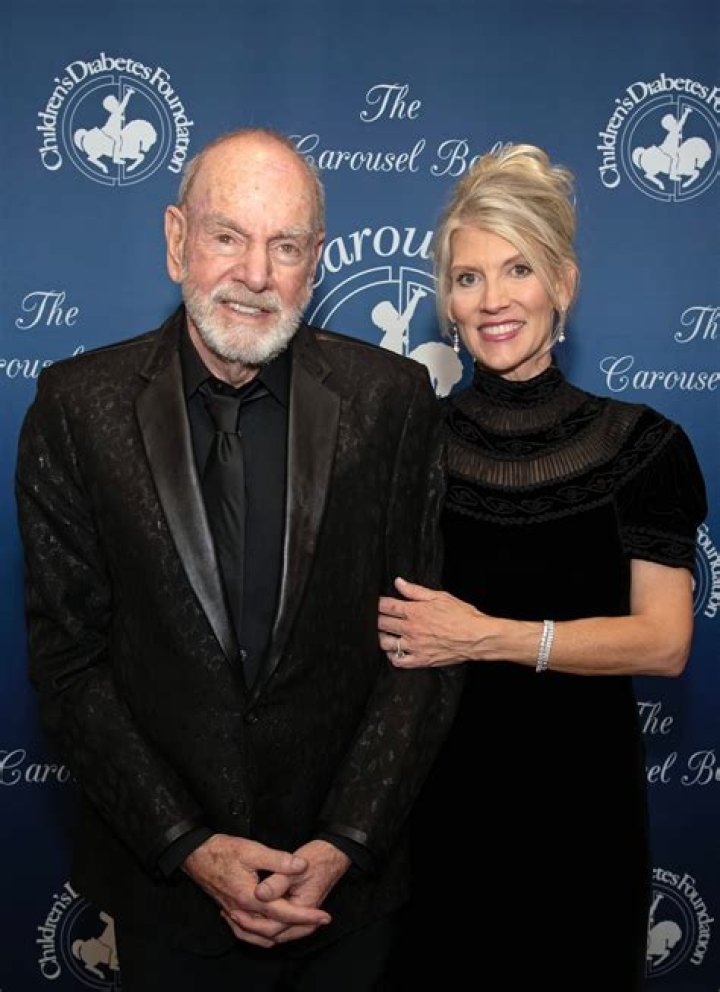 Unveiling Neil Sedaka's Marital History: Discoveries And Insights